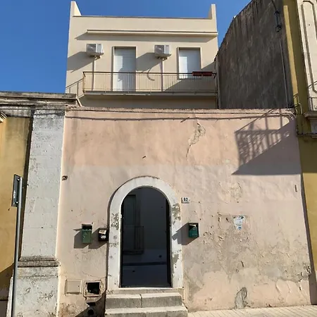 Vacanze Nonna Elisa דירה *