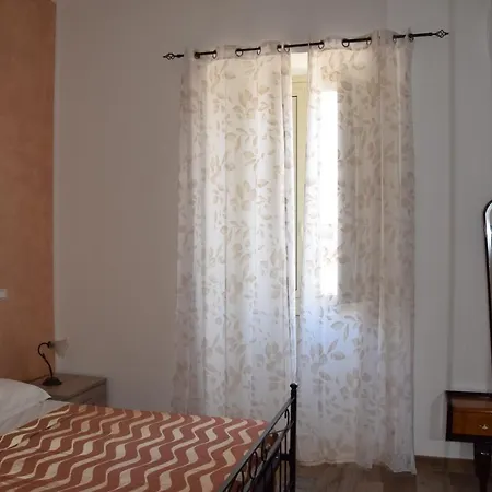 דירה Vacanze Nonna Elisa אבולה