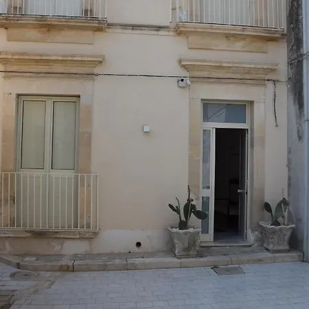 Case Vacanze Nonna Elisa Apartment Avola